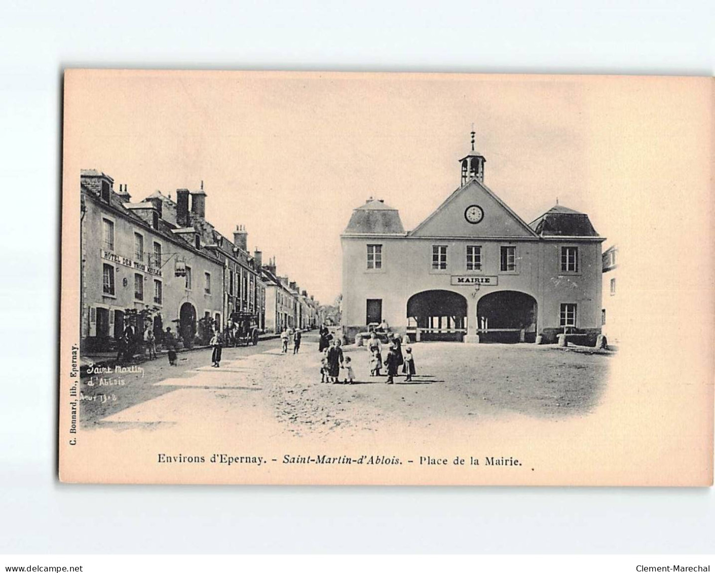 SAINT MARTIN D'ABLOIS : Place De La Mairie - Très Bon état - Other & Unclassified