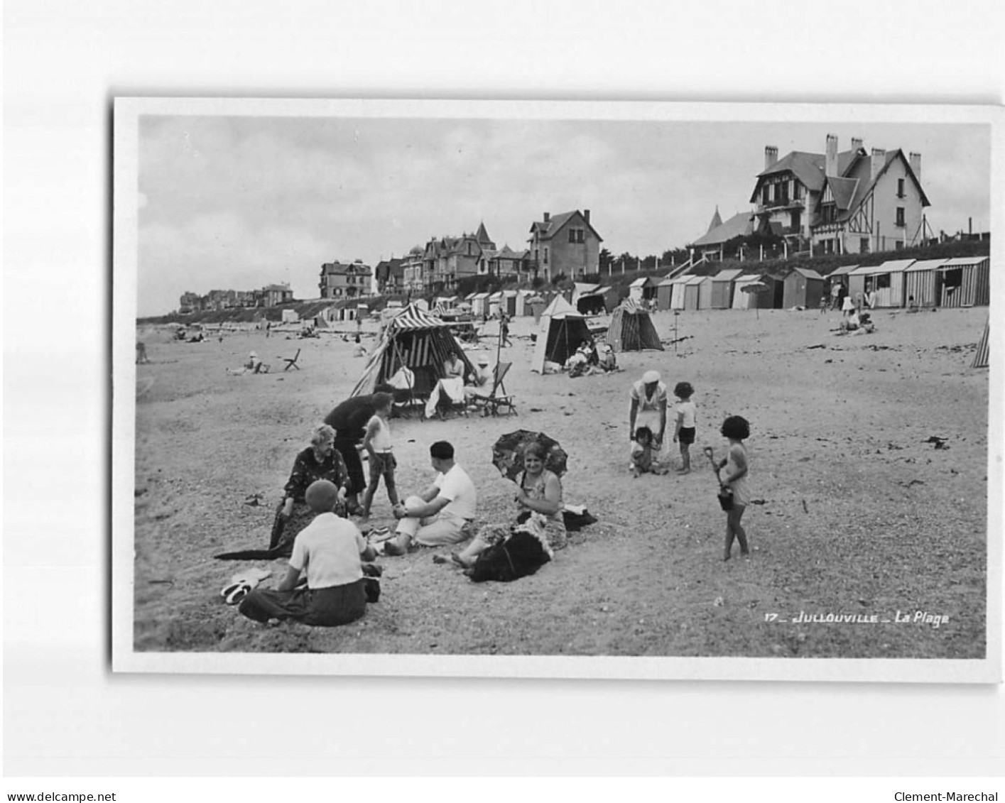 JULLOUVILLE : La Plage - Très Bon état - Andere & Zonder Classificatie