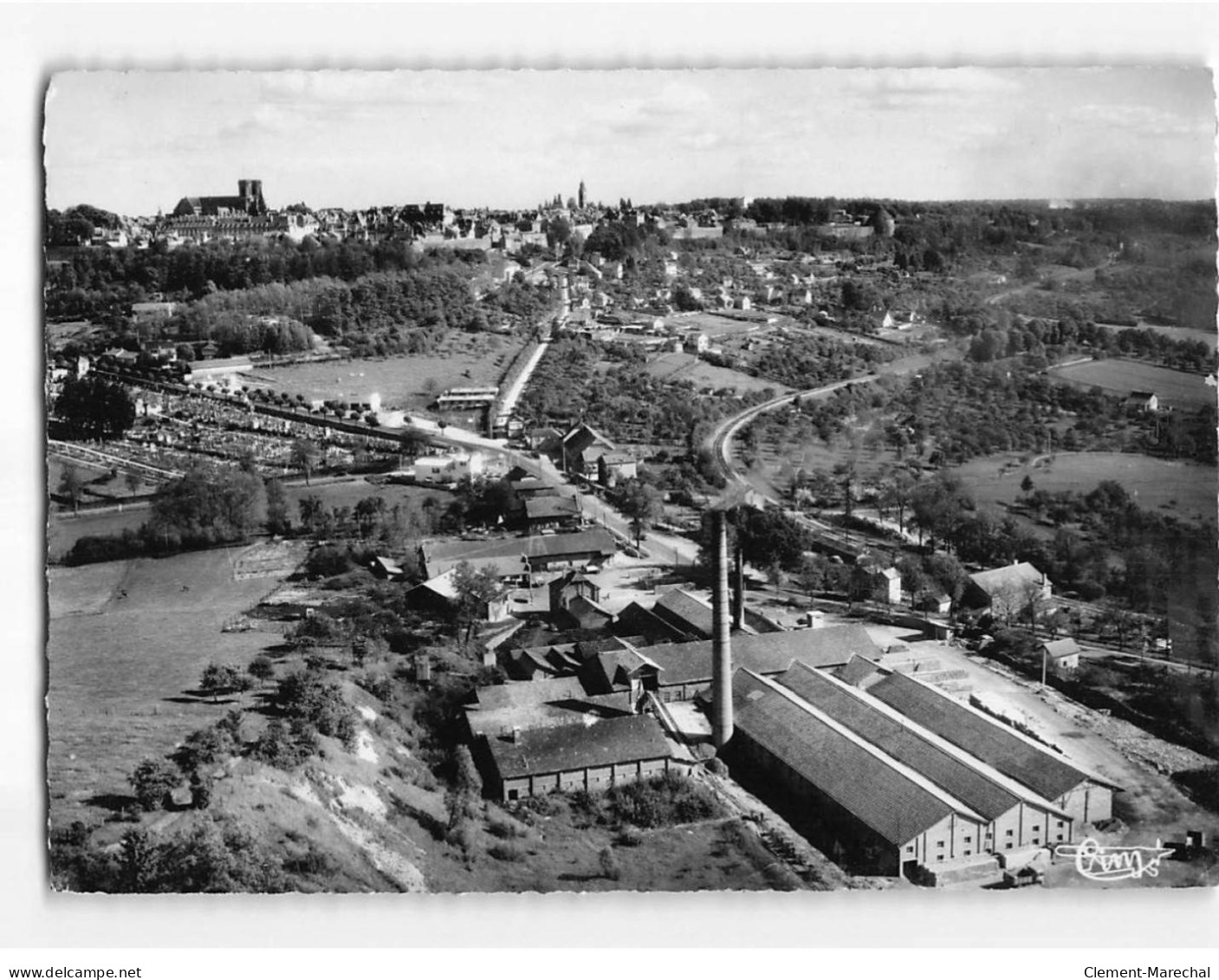 LANGRES : Vue Aérienne, Tuileries De Langres - Très Bon état - Langres