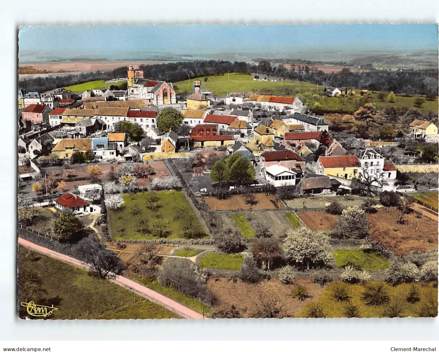 MONTJAVOULT : Centre Bourg, Vue Aérienne - état - Montjavoult