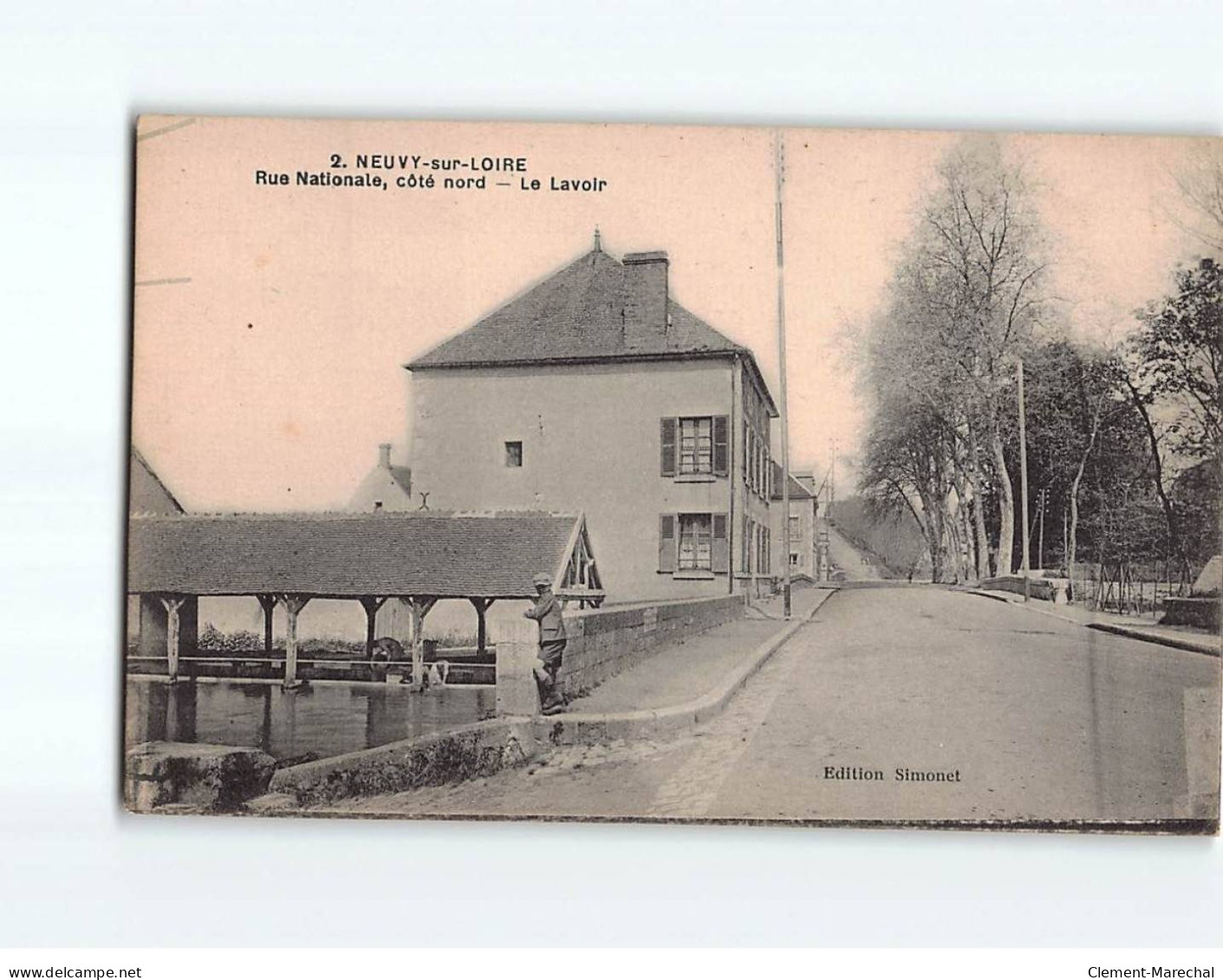 NEUVY SUR LOIRE : Rue Nationale, Le Lavoir - Très Bon état - Andere & Zonder Classificatie