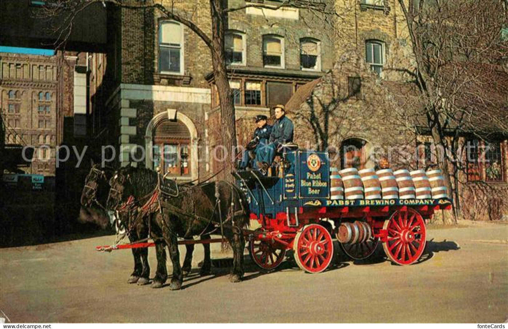 72706066 Milwaukee_Wisconsin The Old Meets The New In Old Milwaukee Brewery Wago - Andere & Zonder Classificatie