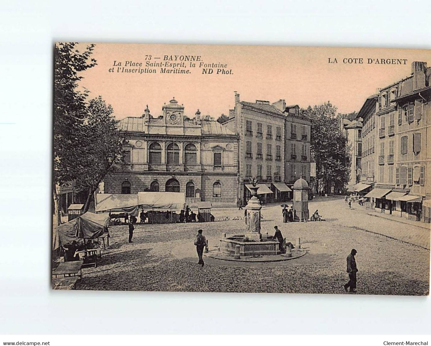 BAYONNE : La Place Saint-Esprit, La Fontaine Et L'Inscription Maritime - Très Bon état - Bayonne