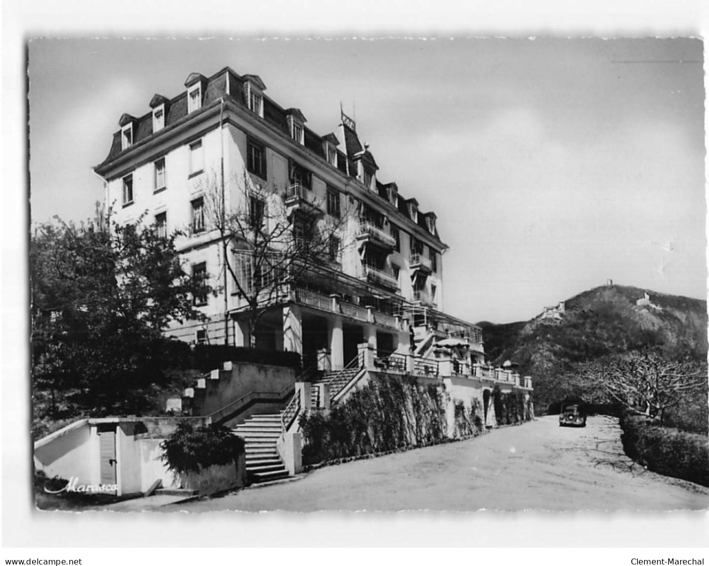 RIBAUVILLE : Hôtel ""Belle Vue"" Avec Vue Sur Les Trois Châteaux - état - Ribeauvillé