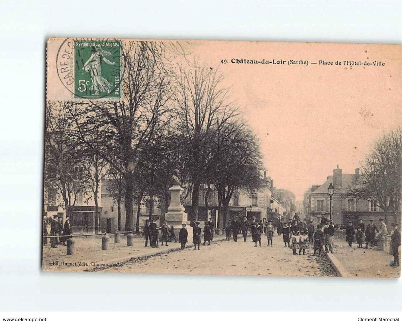 CHATEAU DU LOIR : Place De L'Hôtel De Ville - état - Chateau Du Loir