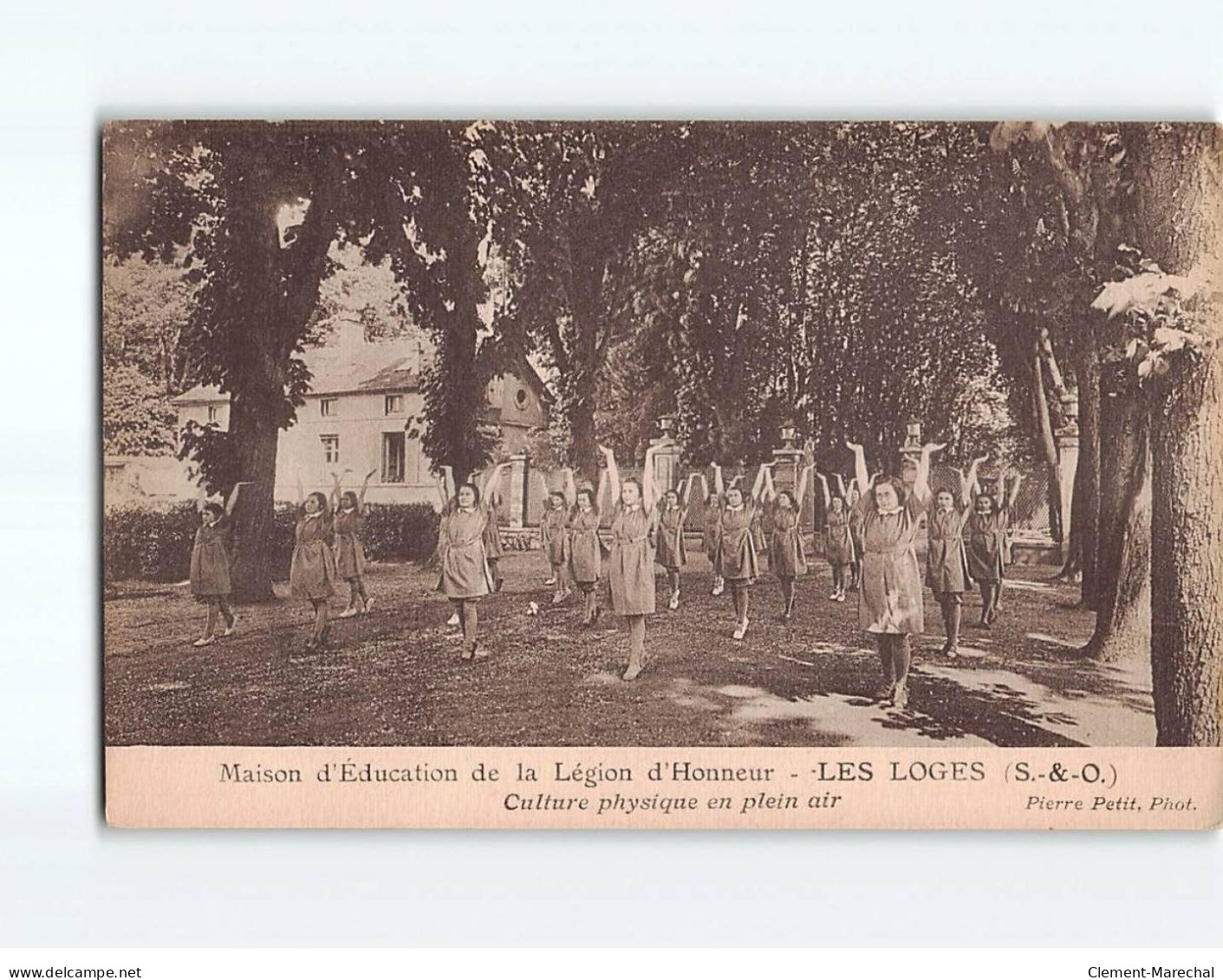 LES LOGES : Maison D'éducation De La Légion D'Honneur, Culture Physique En Plein Air - état - Autres & Non Classés