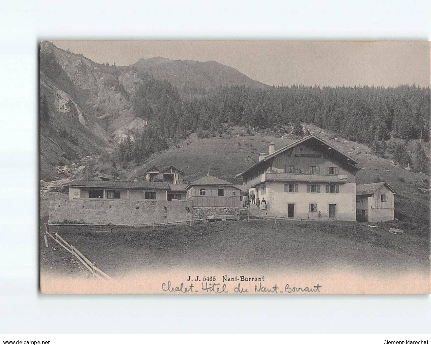 NANT BORRANT : Chalet Hôtel - Très Bon état - Autres & Non Classés