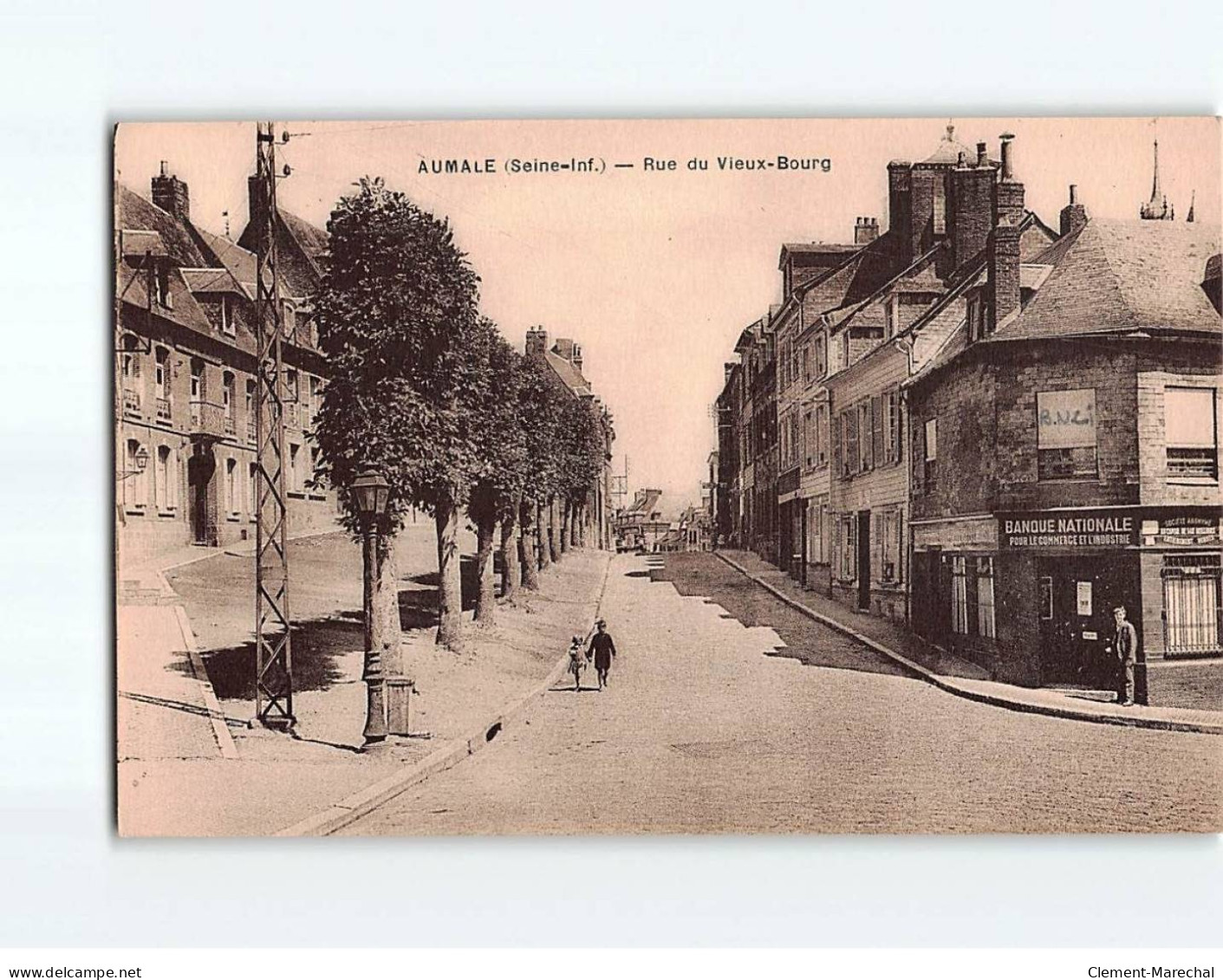 AUMALE : Rue Du Vieux-Bourg - Très Bon état - Aumale