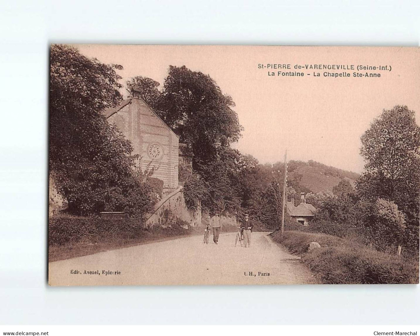 SAINT PIERRE DE VARENGEVILLE : La Fontaine, La Chapelle Sainte-Anne - Très Bon état - Other & Unclassified