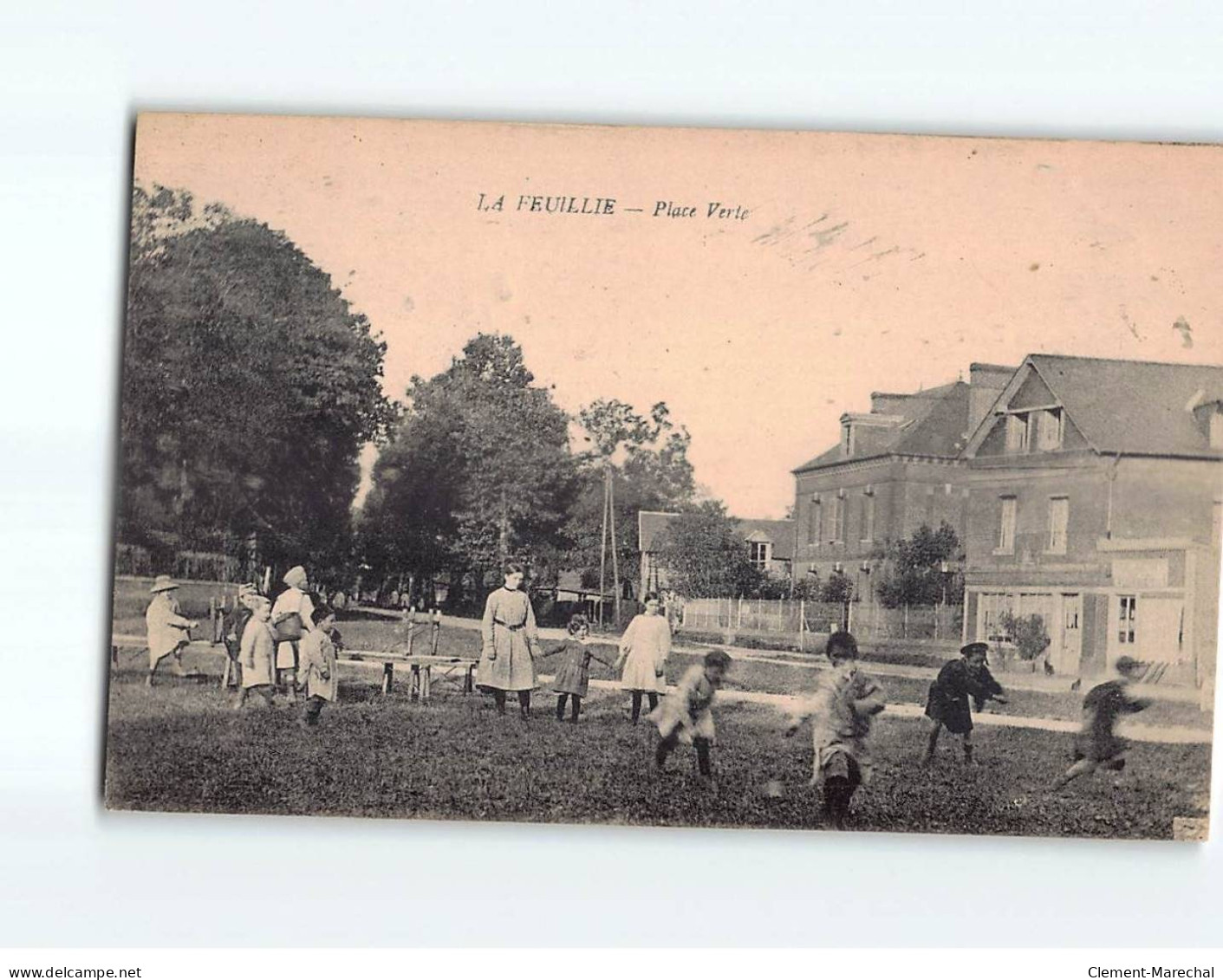 LA FEUILLIE : Place Verte - Très Bon état - Autres & Non Classés