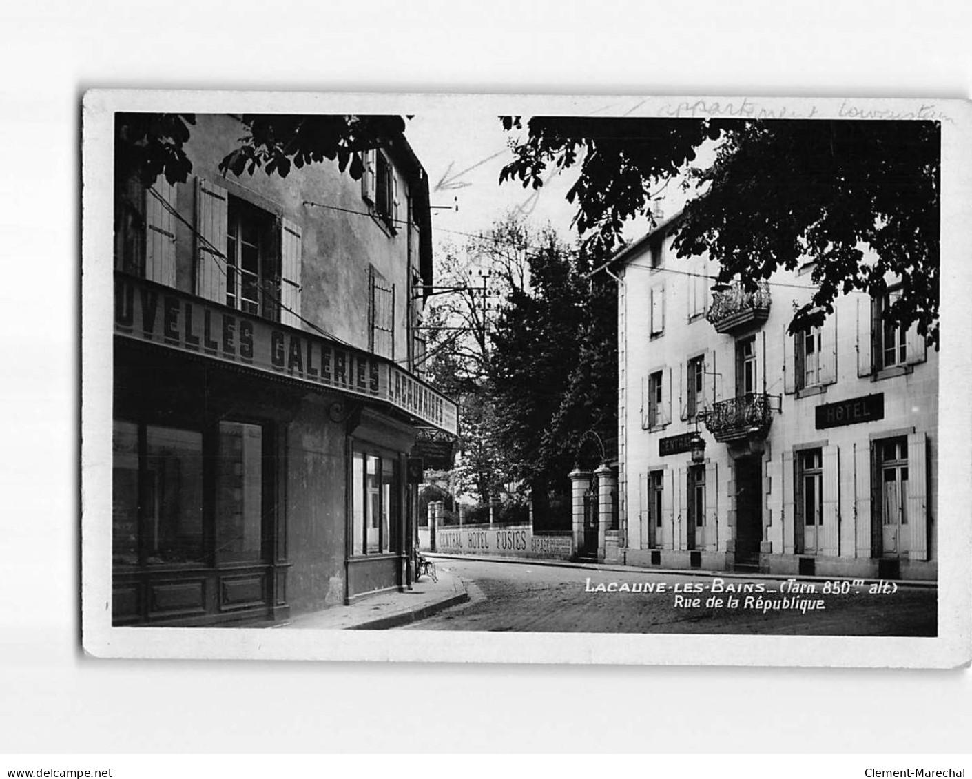 LACAUNE LES BAINS : Rue De La République - Très Bon état - Autres & Non Classés