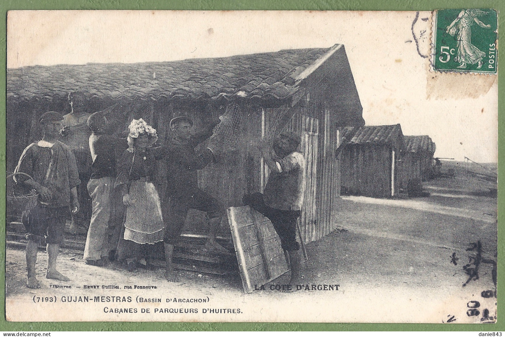 CPA Vue Rare Top Animation - GIRONDE - GUAN-MESTRA -  CABANES DE PARQUEURS D'HUITRES - - Gujan-Mestras