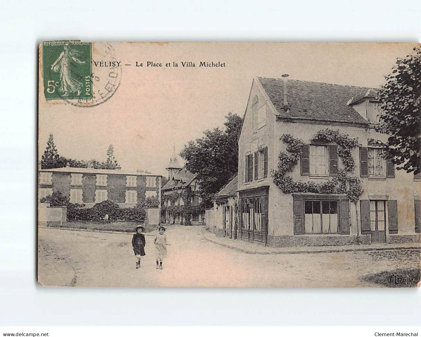 VELISY : La Place Et La Villa Michelet - état - Velizy
