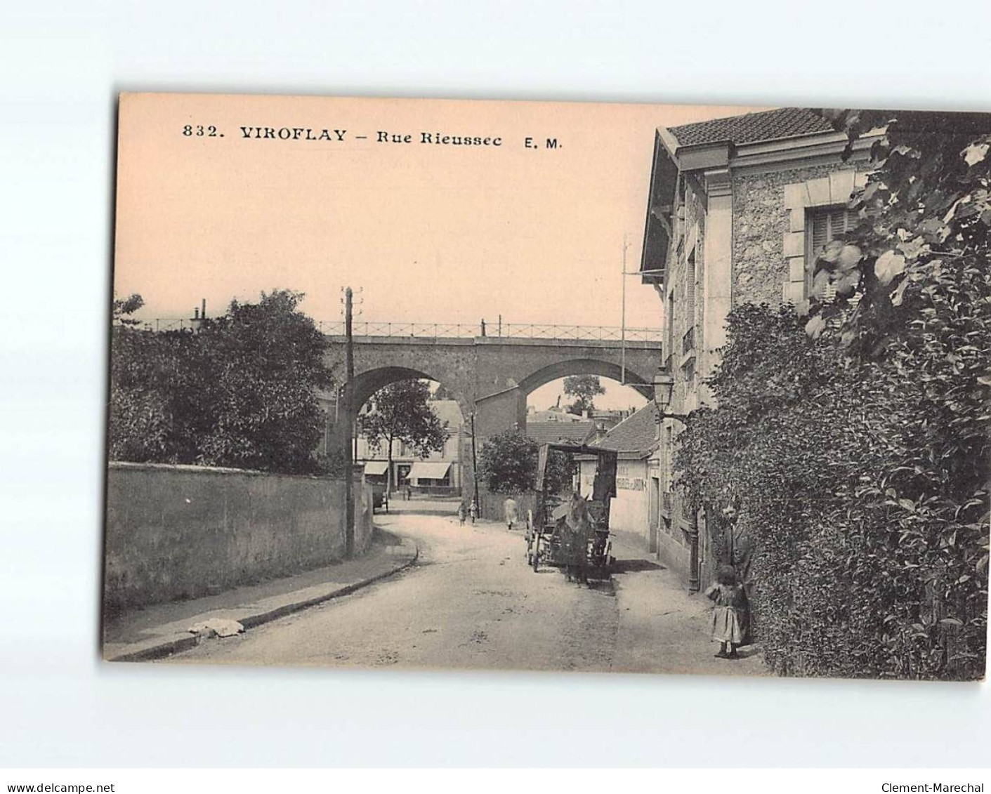 VIROFLAY : Rue Rieussec - Très Bon état - Viroflay