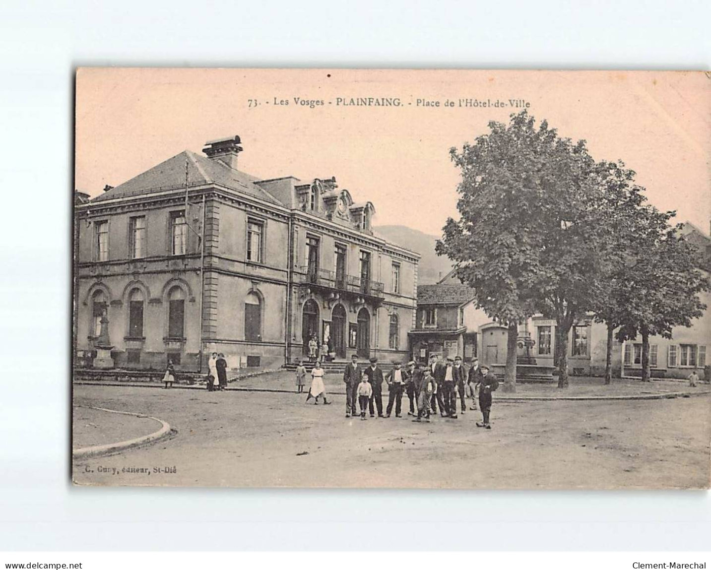 PLAINFAING : Place De L'Hôtel De Ville - Très Bon état - Plainfaing