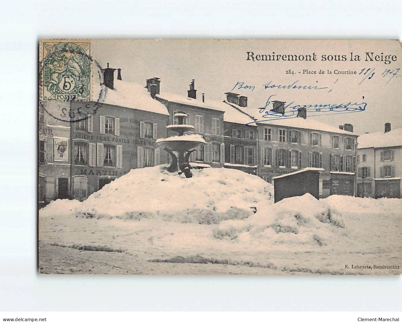 REMIREMONT : Sous La Neige, Place De La Courtine - état - Remiremont