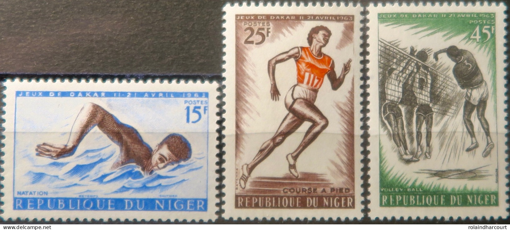 LP3844/2274 - NIGER - 1963 - Jeux Sportifs à Dakar - SERIE COMPLETE - N°120 à 122 NEUFS** - Niger (1960-...)