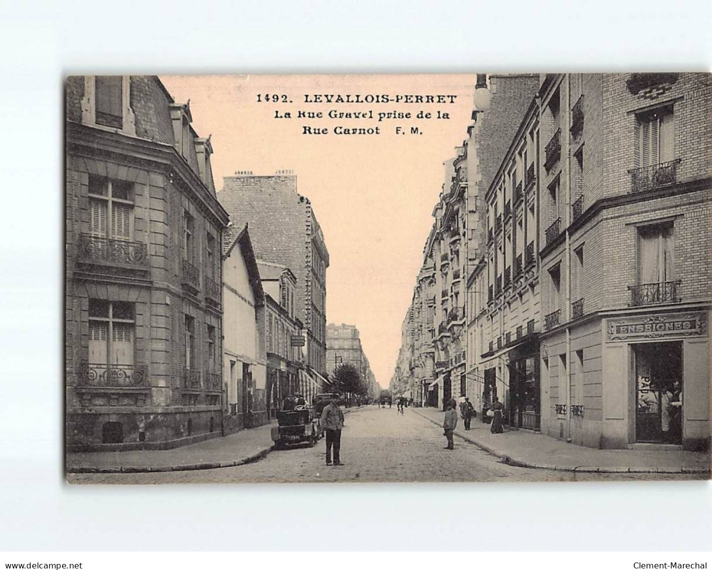 LEVALLOIS PERRET : La Rue Gravel Prise De La Rue Carnot - état - Levallois Perret
