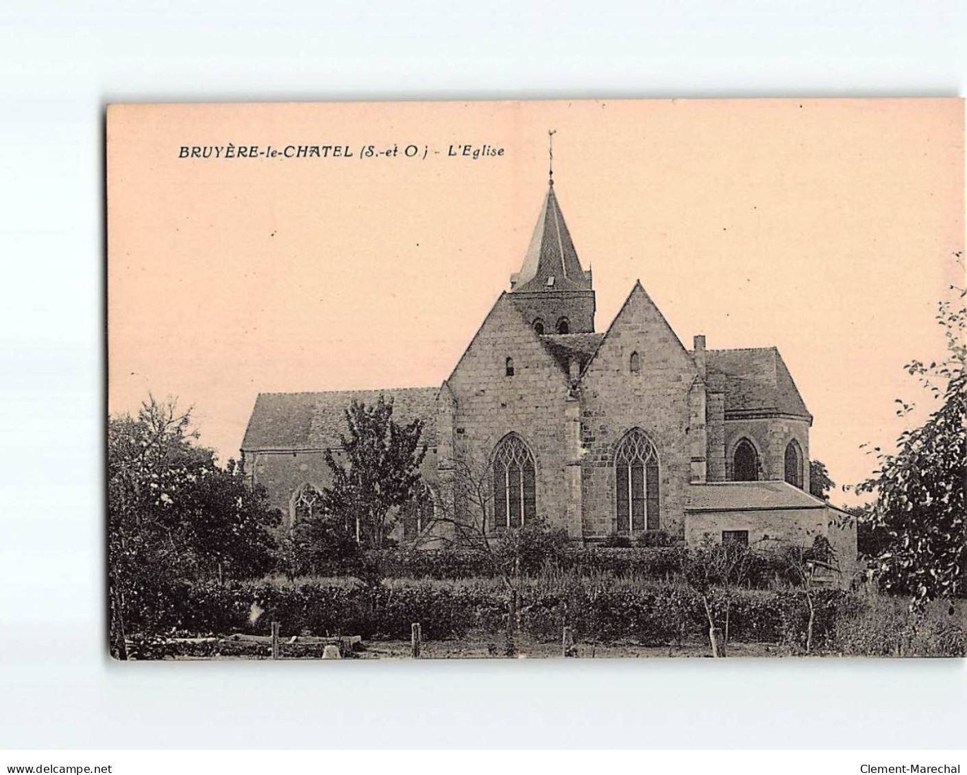 BRUYERES LE CHATEL : L'Eglise - Très Bon état - Bruyeres Le Chatel