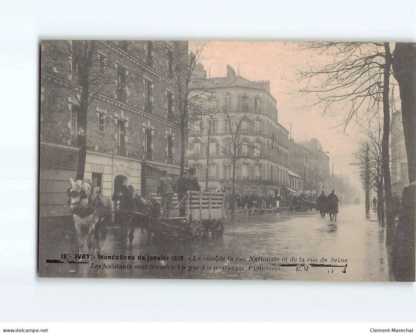 IVRY SUR SEINE : Inondations De 1910, Le Coin De La Rue Nationale Et De La Rue De Seine - Très Bon état - Ivry Sur Seine