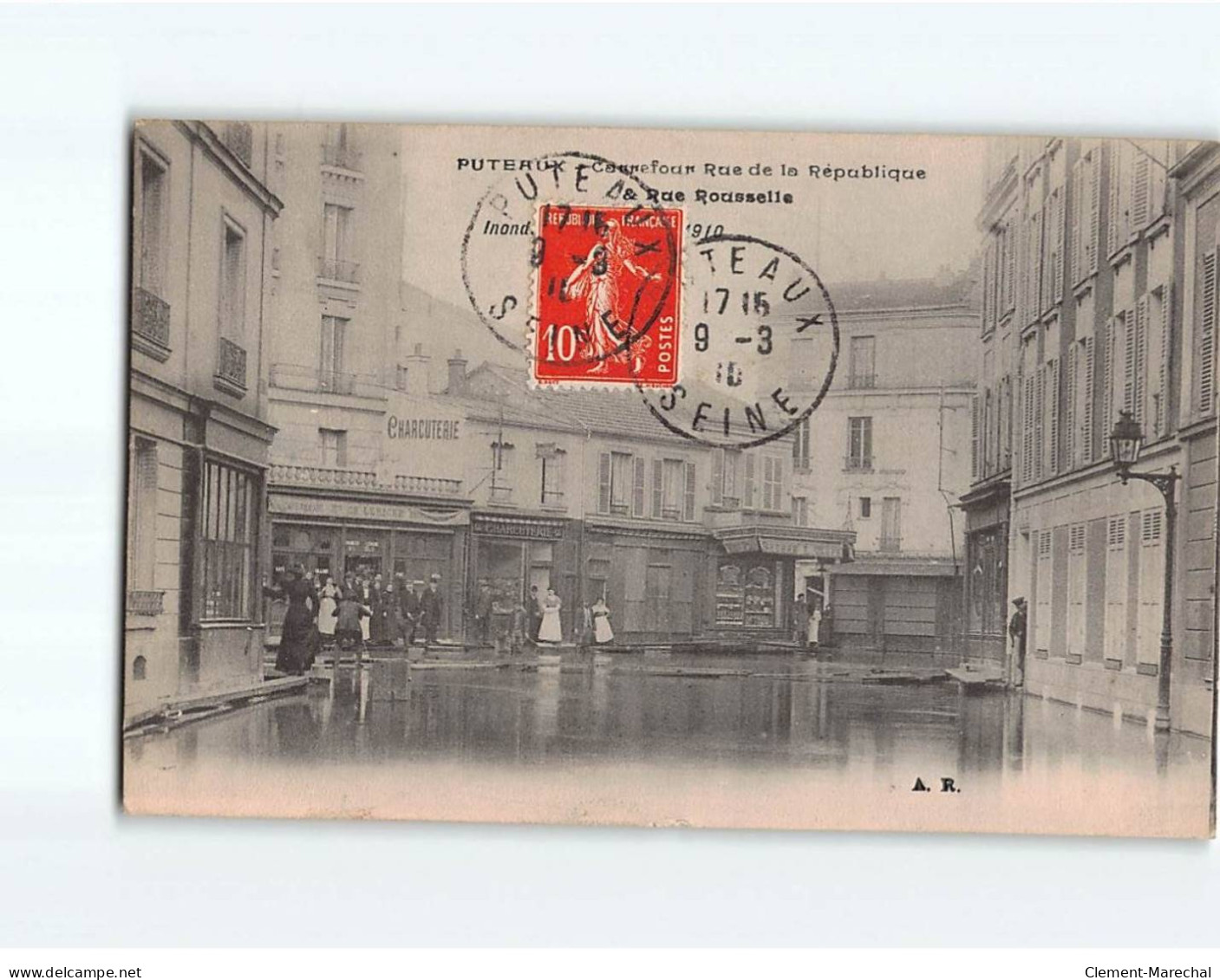 PUTEAUX : Carrefour Rue De La République Et Rue Rouselle, Inondation 1910 - Très Bon état - Puteaux