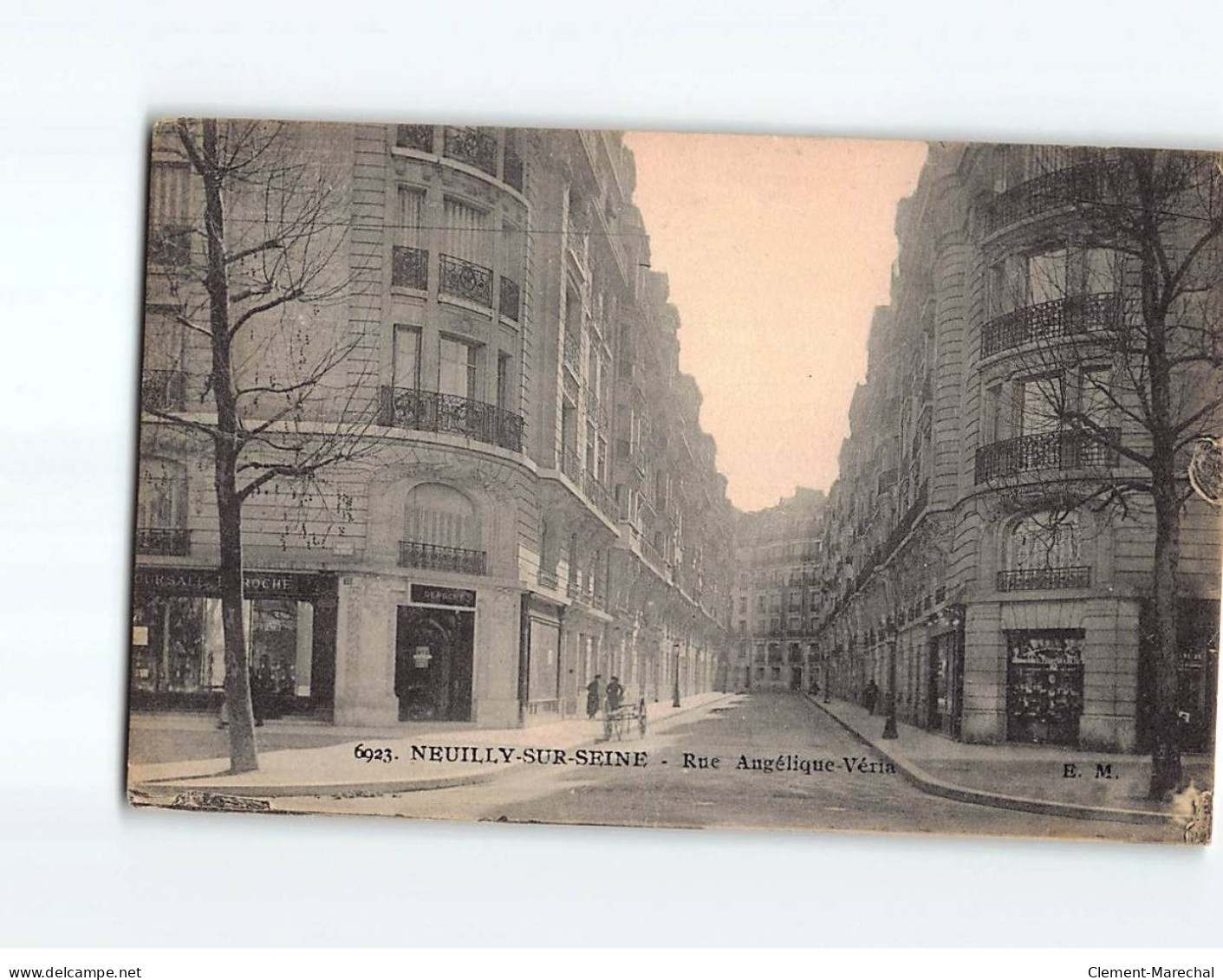 NEUILLY SUR SEINE : Rue Angélique Véria - Très Bon état - Neuilly Sur Seine