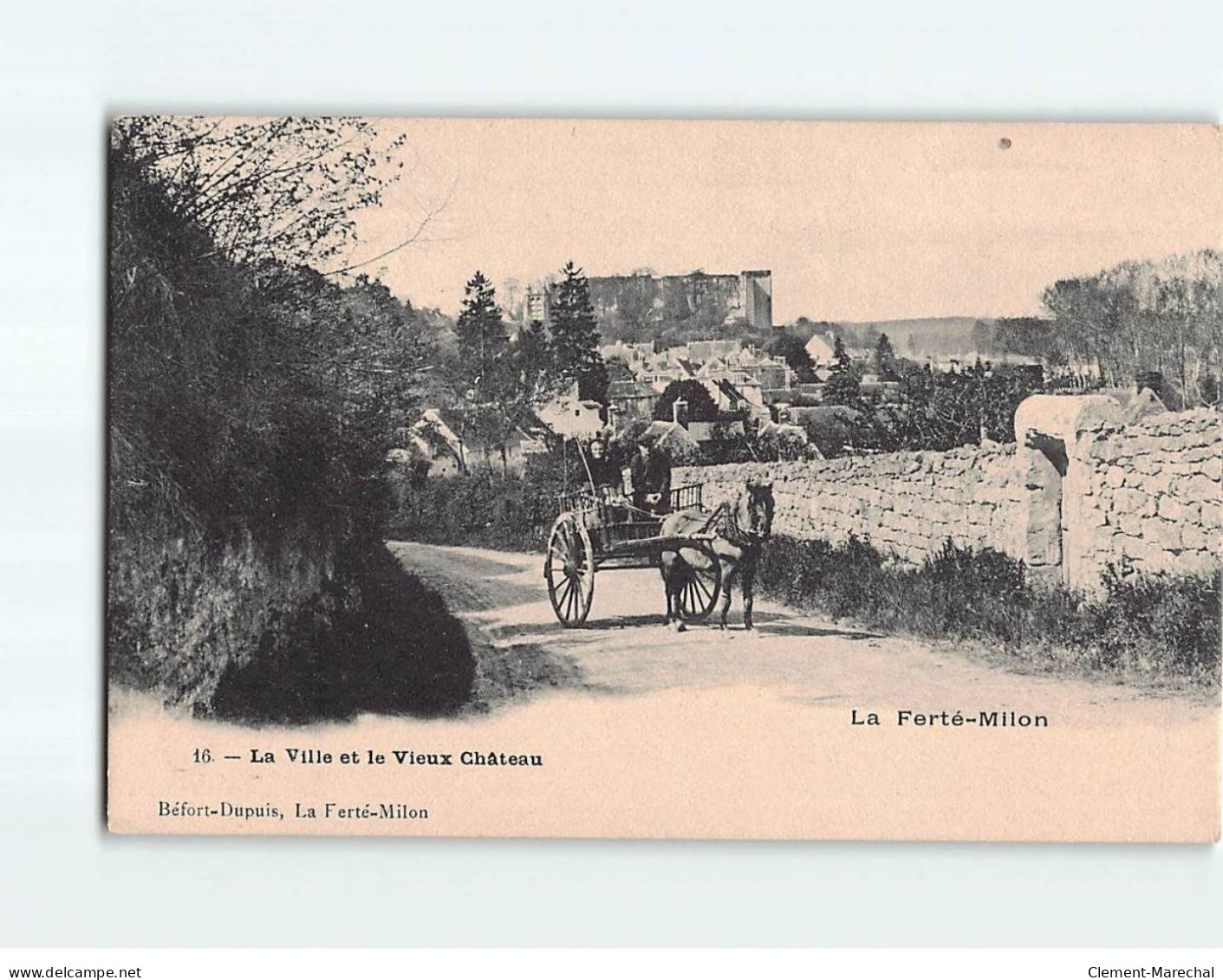 LA FERTE MILON : La Ville Et Le Vieux Château - Très Bon état - Andere & Zonder Classificatie