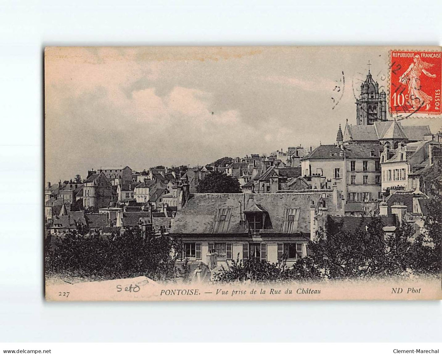 PONTOISE : Vue Prise De La Rue Du Château - état - Pontoise