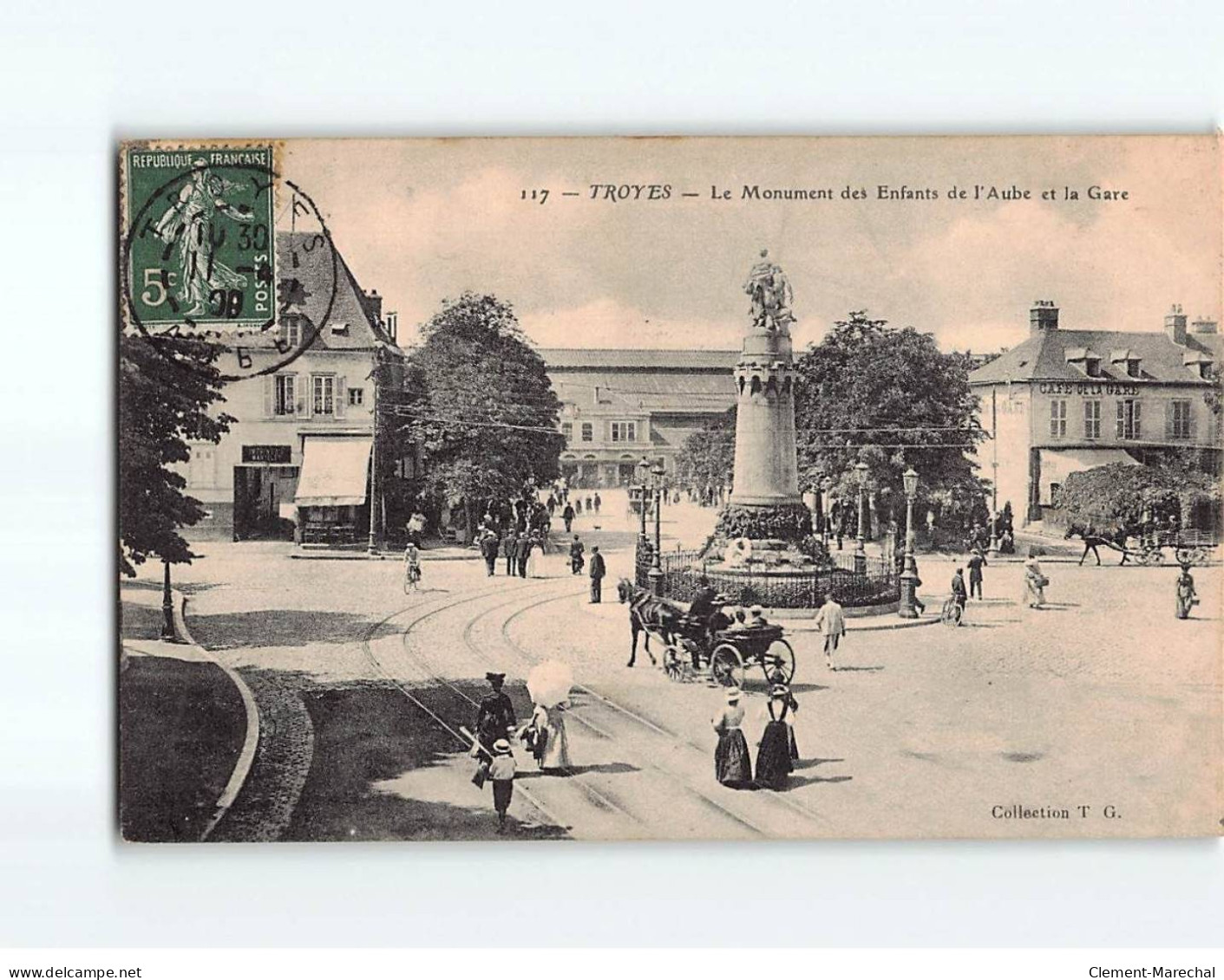 TROYES: Le Monument Des Enfants De L'Aube Et La Gare - Très Bon état - Troyes