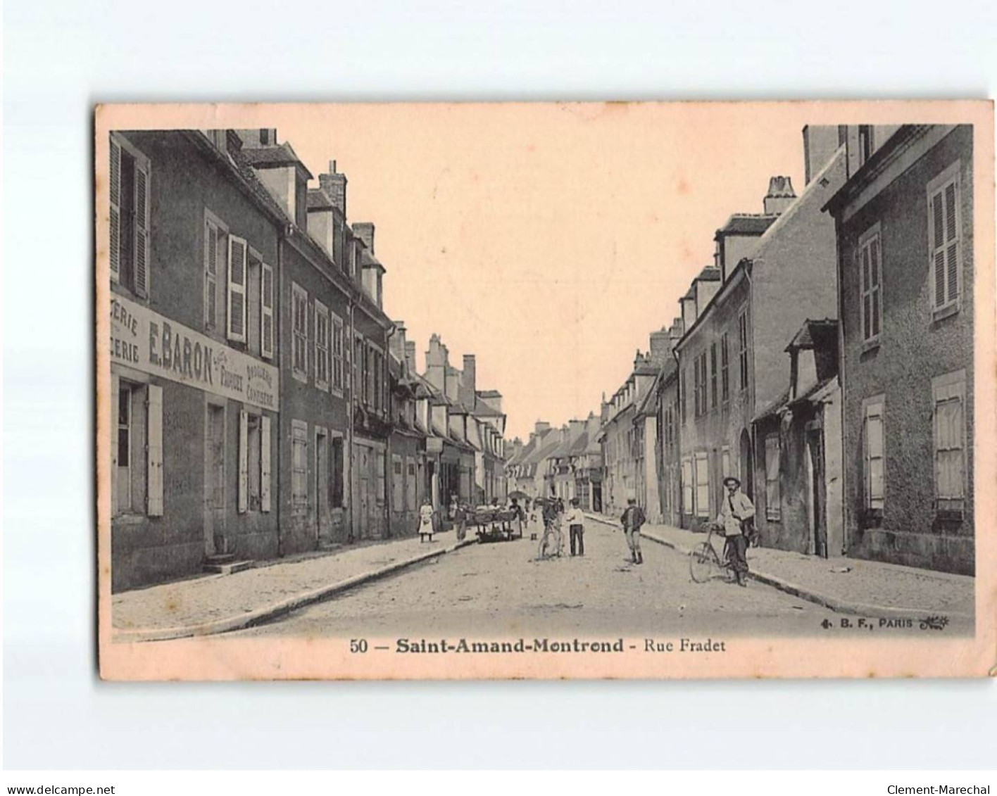 SAINT AMAND MONTROND : Rue Fradet - état - Saint-Amand-Montrond