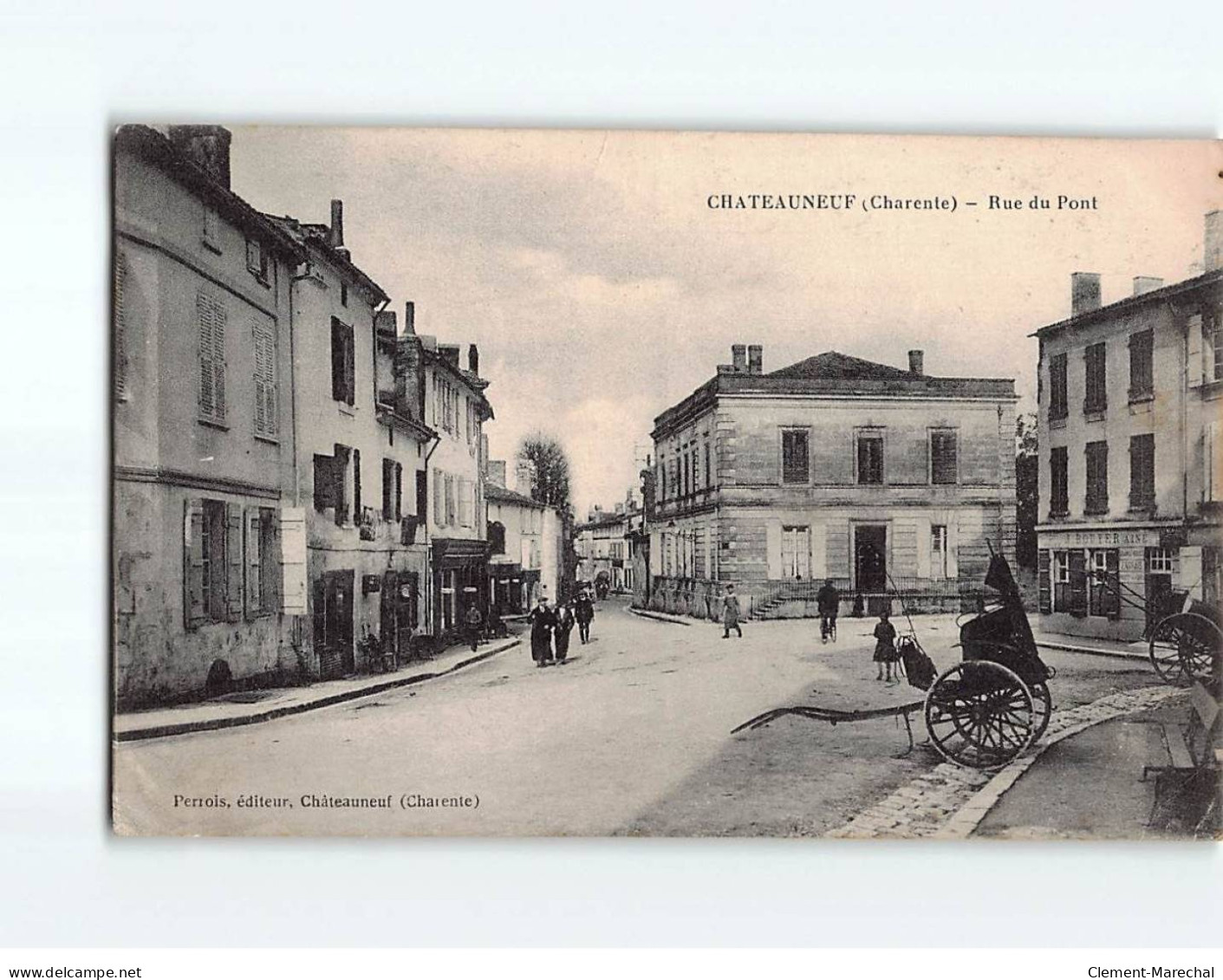 CHATEAUNEUF : Rue Du Pont - état - Chateauneuf Sur Charente