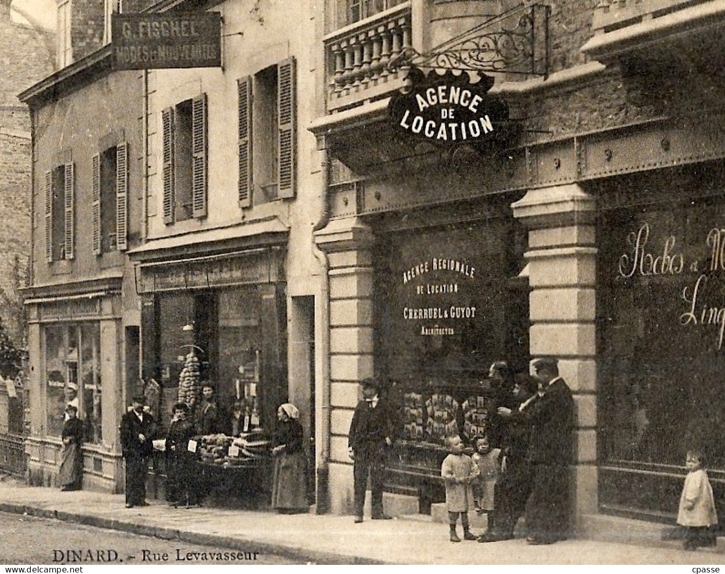 CPA 35 DINARD - Rue Levavasseur (Commerces) - Dinard