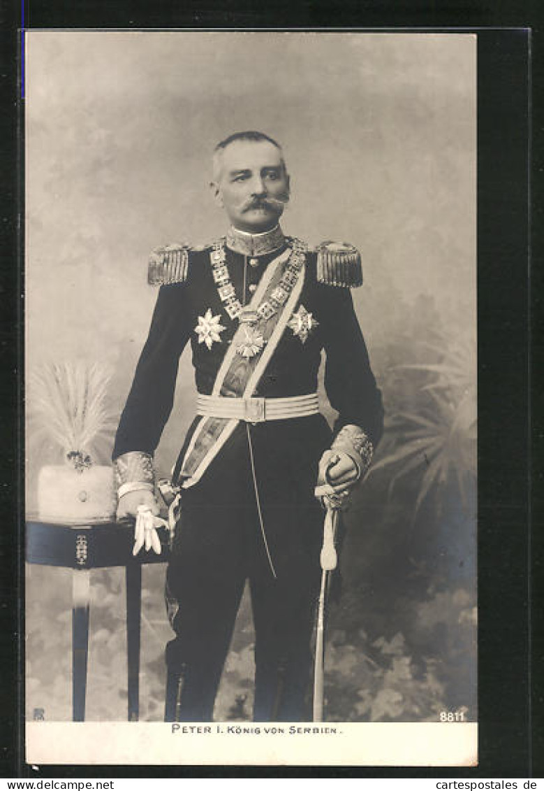 AK Peter I. König Von Serbien In Uniform Mit Orden  - Royal Families