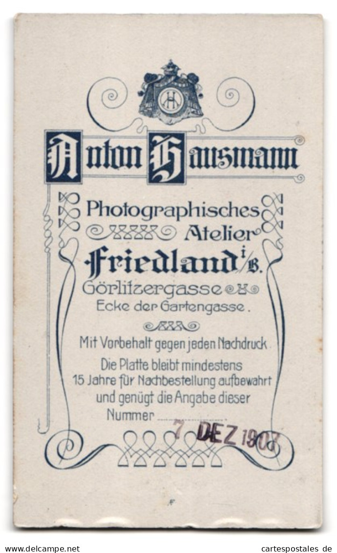 Fotografie Anton Hausmann, Friedland I.B., Görlitzgasse, Glückliches Brautpaar Im Portrait  - Anonieme Personen