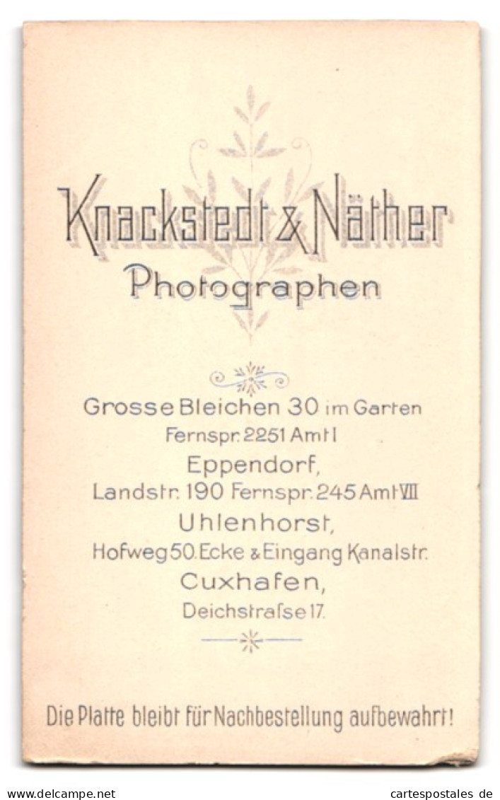 Fotografie Kanackstedt & Näther, Hamburg, Grosse Bleichen 30, Portrait Herr Mit Vuluminösem Vollbart  - Anonymous Persons