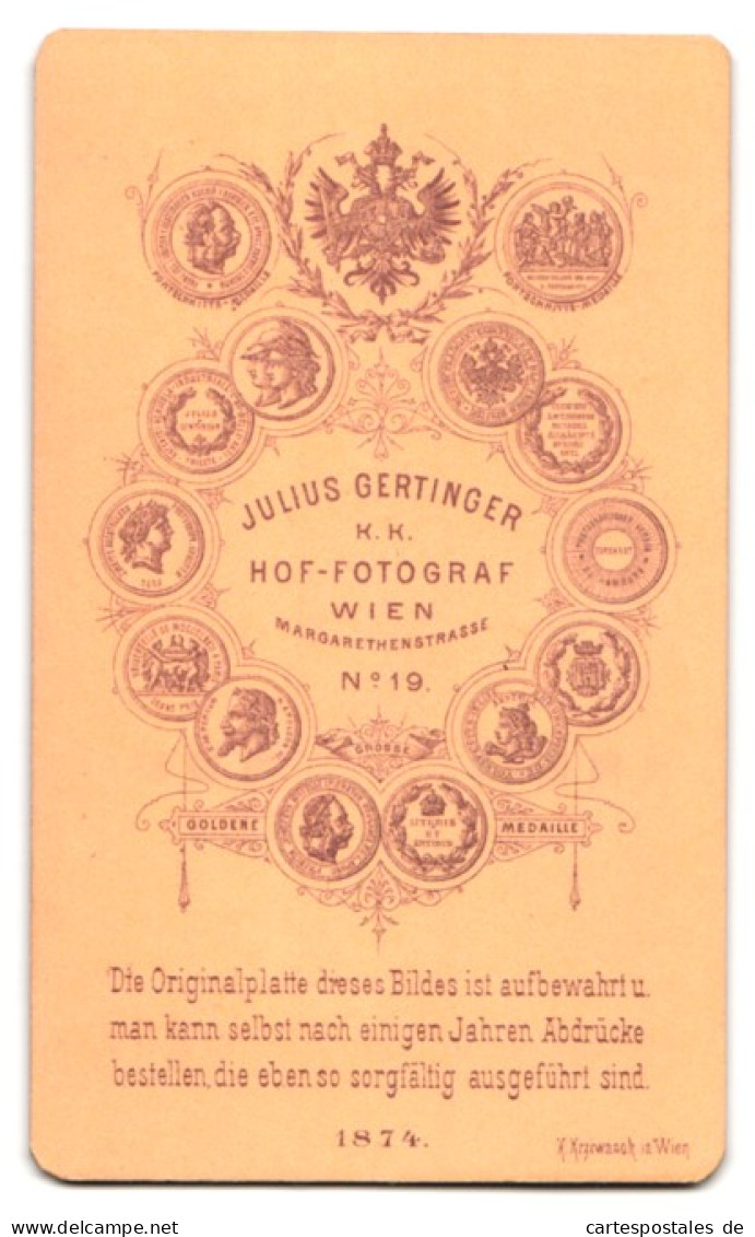 Fotografie Julius Gertinger, Wien, Margarethenstr. 19, Portrait Betagter Herr Mit Vollbart Trägt Frack  - Personnes Anonymes