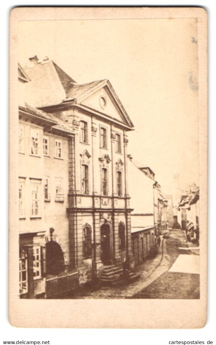 Fotografie Gustav Schmidt, Erfurt, Ansicht Erfurt, Strassenpartie Mit Prächtigem Gebäude  - Lieux