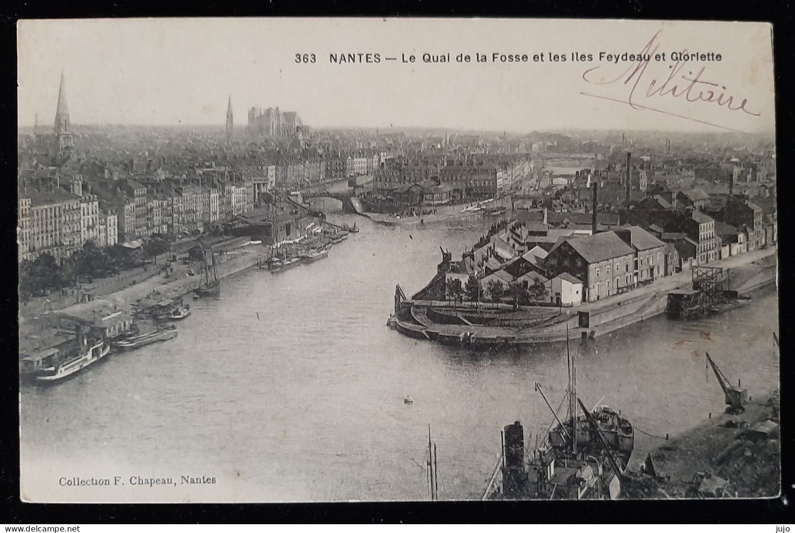 44 - NANTES - Le Quai De La Fosse Et Les Iles Feydeau Et Gloriette - Nantes