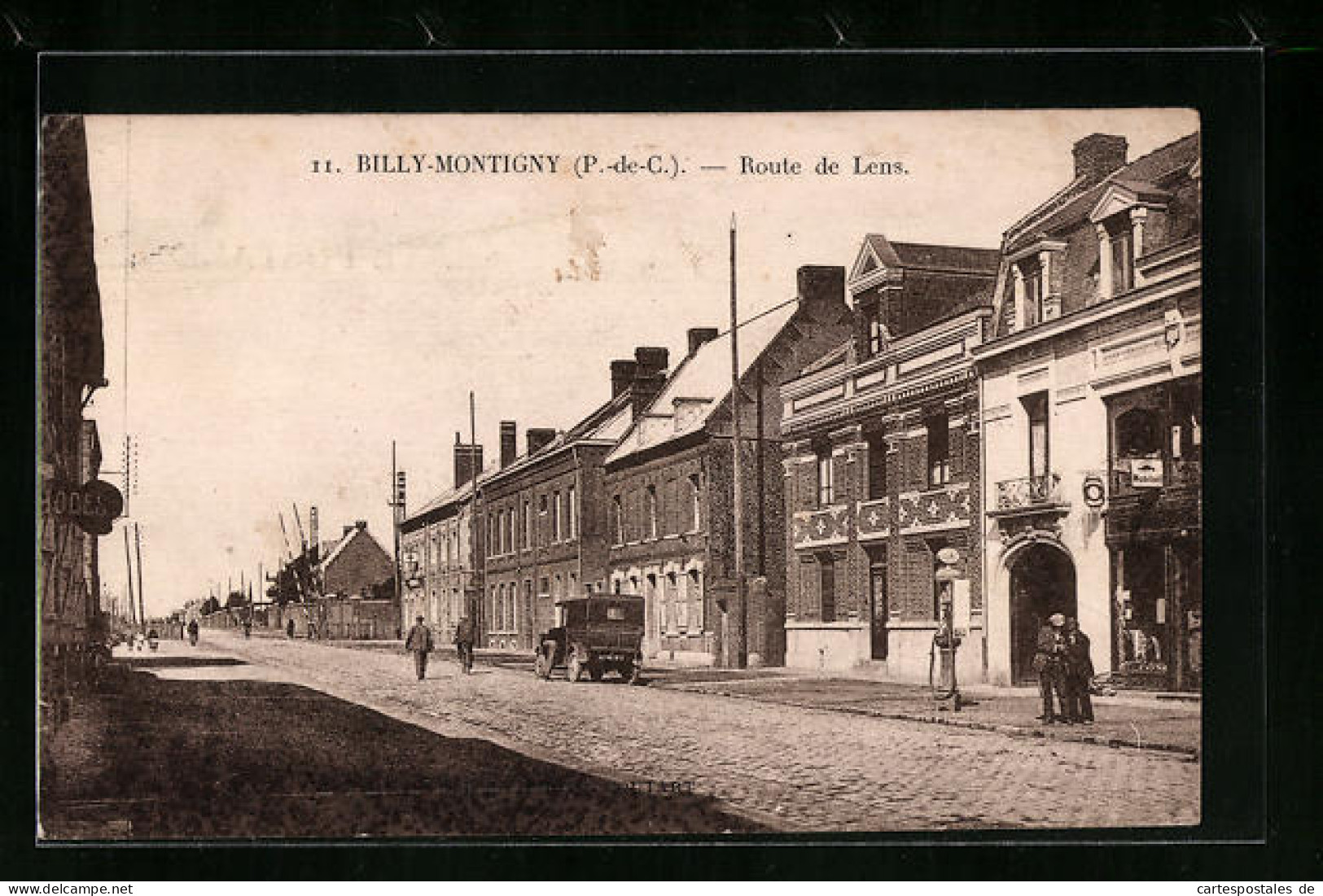 CPA Billy-Montigny, Route De Lens, Vue De La Rue  - Lens