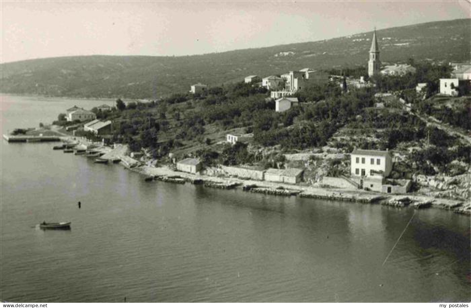 73975941 Jadranovo_Jadran_Njivice_Krk_Croatia Kuestenpanorama - Croatie