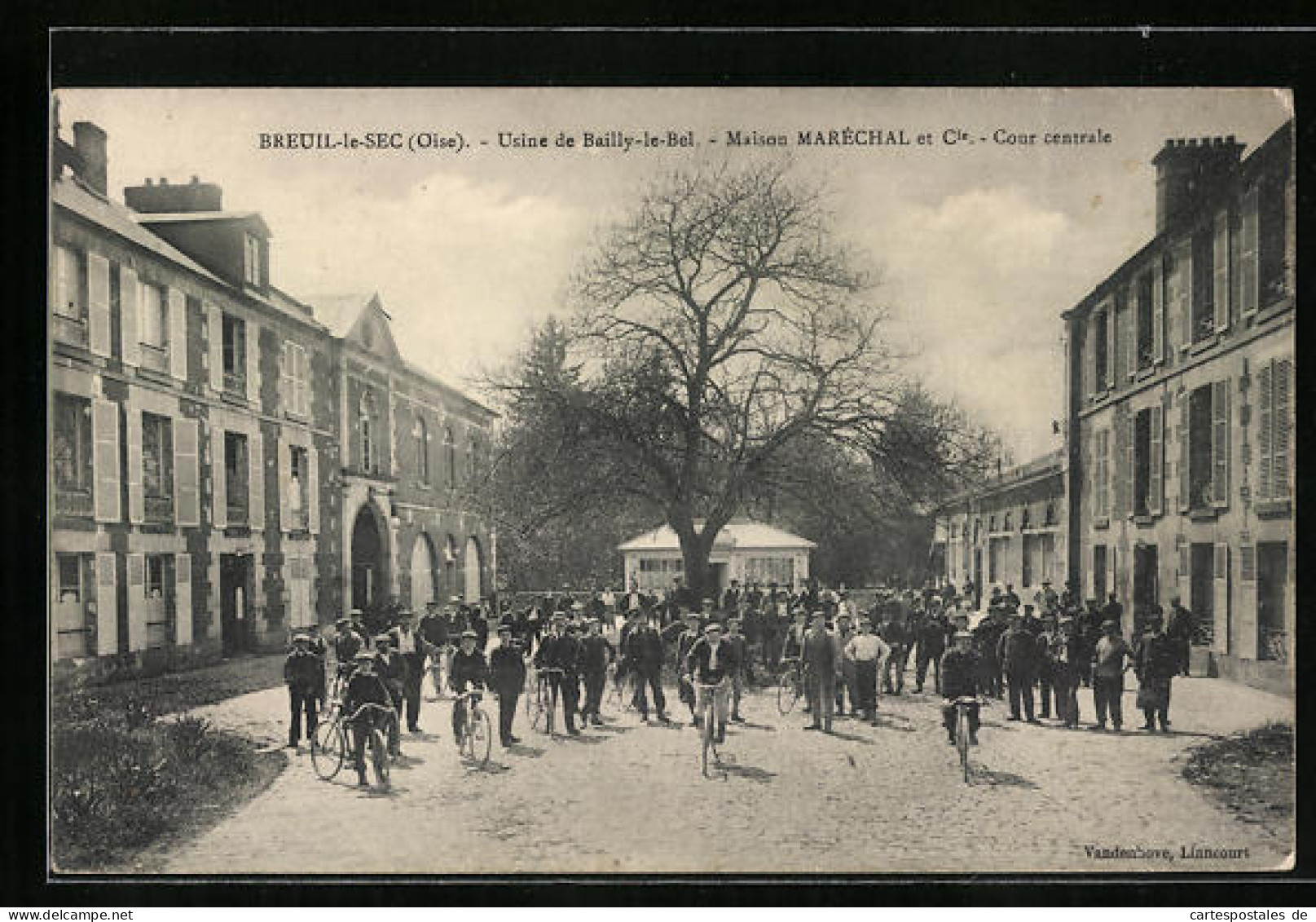 CPA Breuil-le-Sec, Usine De Bailly-le-Bel, Maison Maréchal Et Cie., Cour Centrale  - Sonstige & Ohne Zuordnung