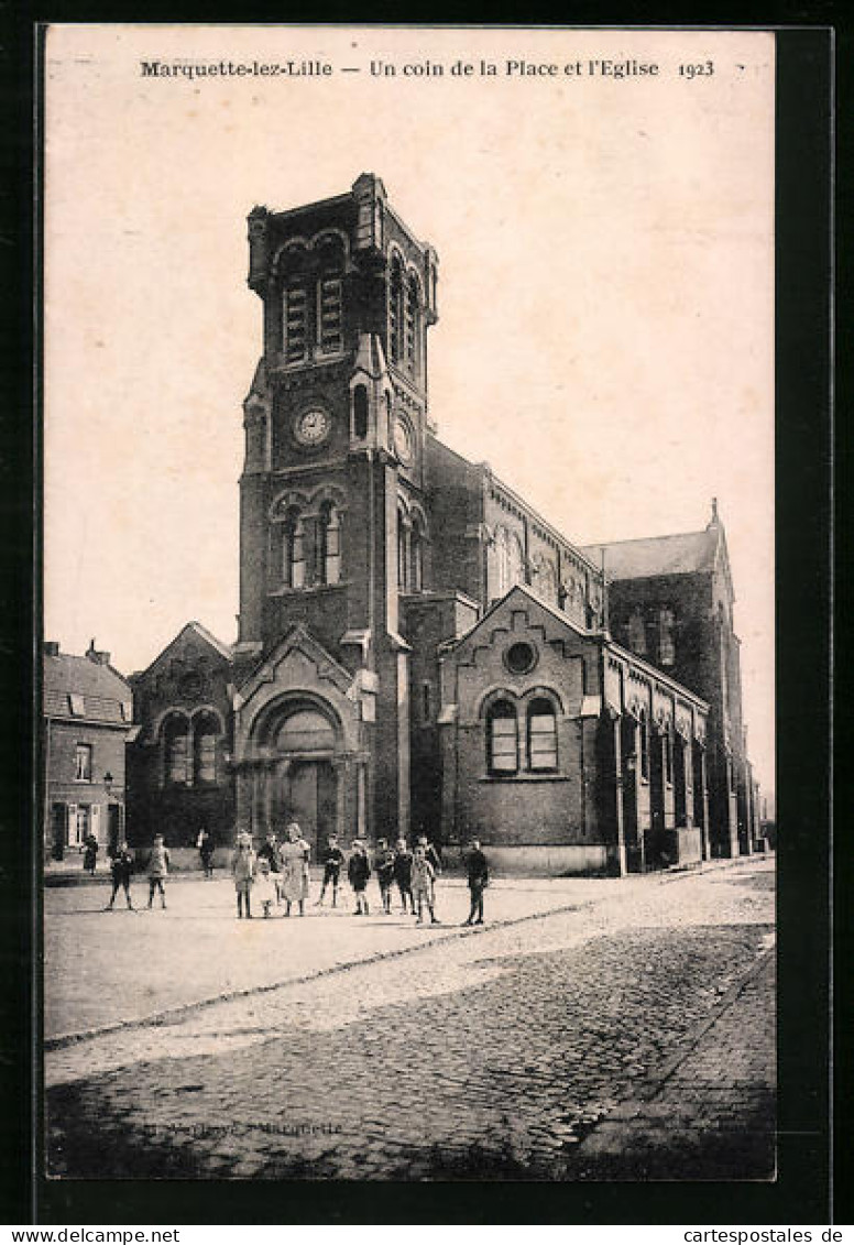 CPA Marquette-lez-Lille, Un Coin De La Place Et L`Eglise  - Lille