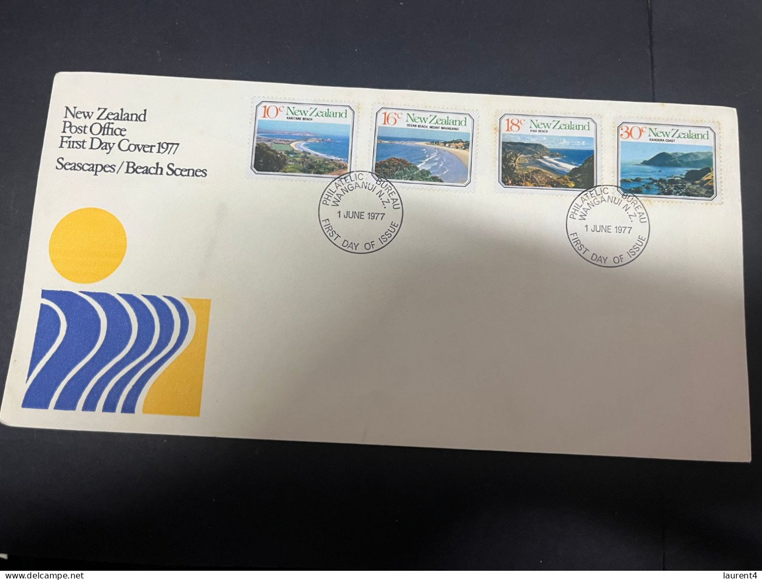 13-5-2024 (5 Z 4) New Zealand FDC - Seascape 1977 - FDC