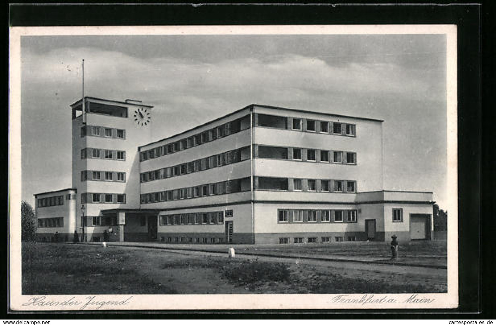 AK Frankfurt A. M., Haus Der Jugend In Der Hansa-Allee 150  - Frankfurt A. Main