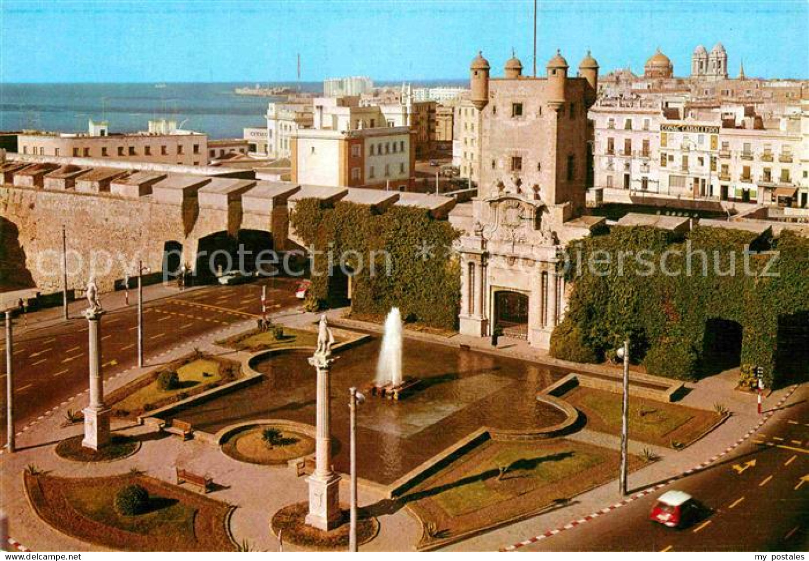 72865292 Cadiz Andalucia Murallas De Puertas De Tierra Cadiz - Autres & Non Classés