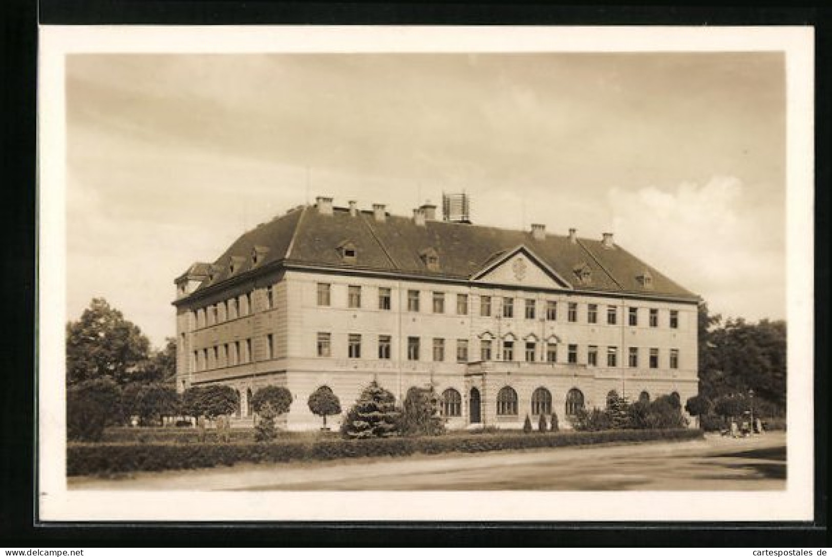 AK B. Budweis, Hauptpostgebäude Von Der Strasse Gesehen  - Tchéquie