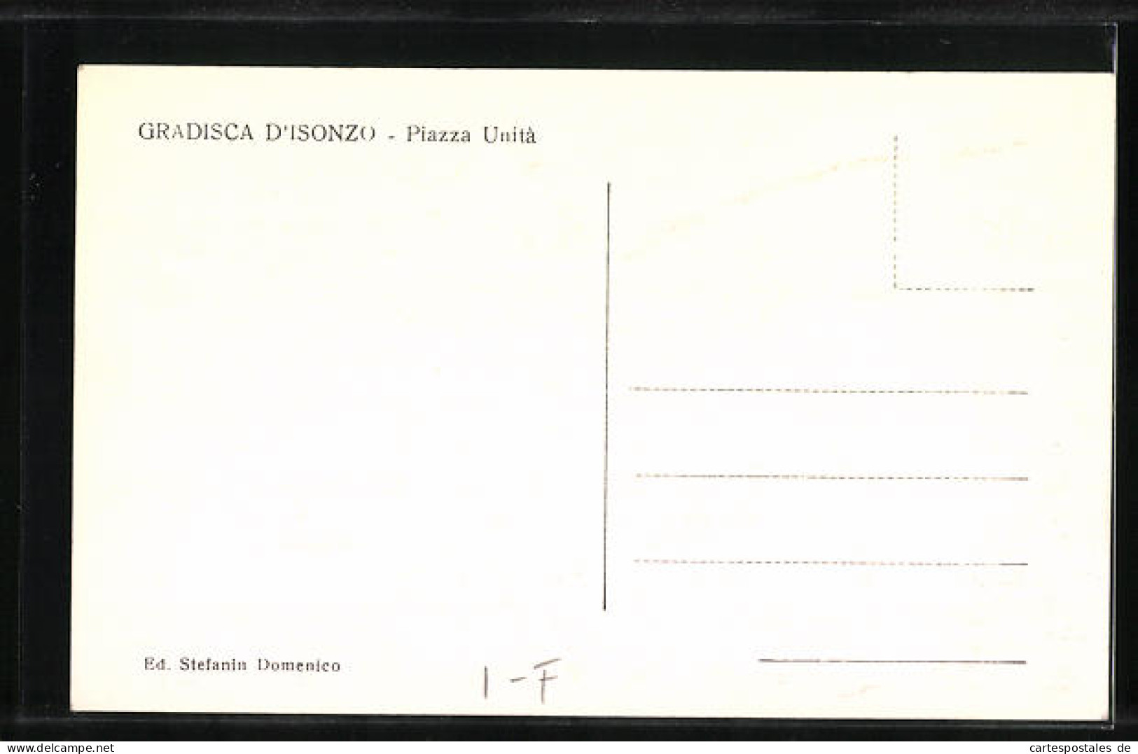 Cartolina Gradisca Sull`Isonzo, Piazza Unità  - Otros & Sin Clasificación