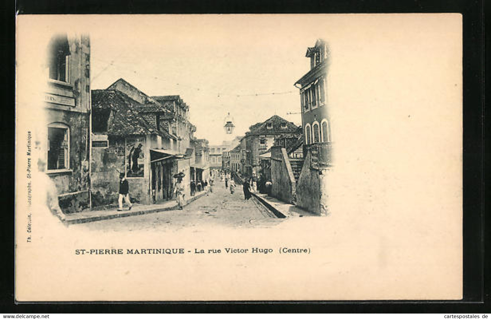 AK St-Pierre Martinique, La Rue Victor Hugo  - Autres & Non Classés