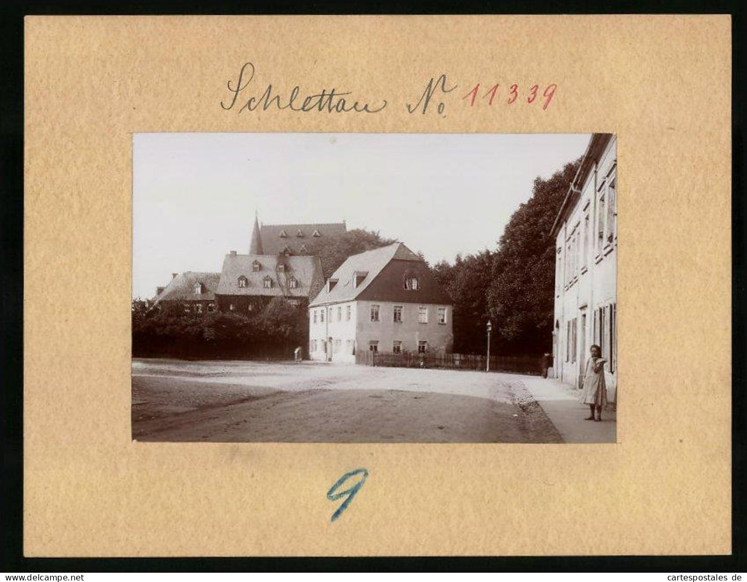 Fotografie Brück & Sohn Meissen, Ansicht Schlettau I. Erzg., Schlossplatz Mit Blick Auf Das Schloss  - Places