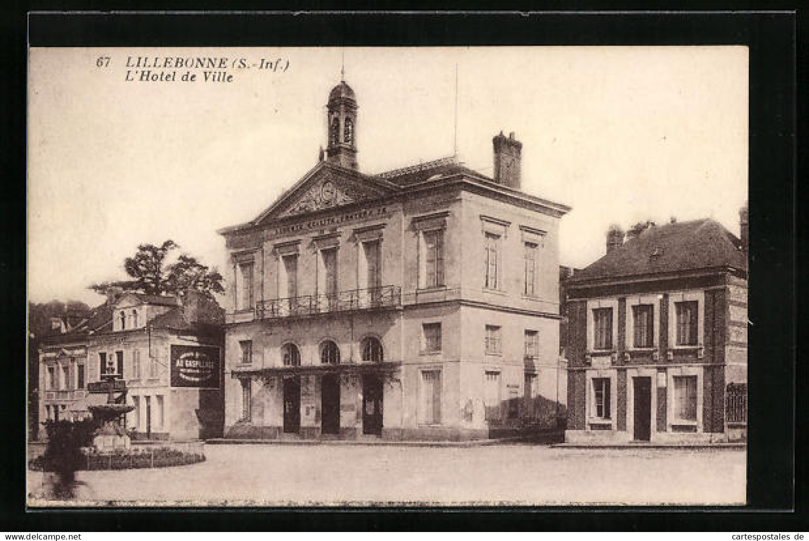 CPA Lillebonne, L`Hotel De Ville  - Lillebonne